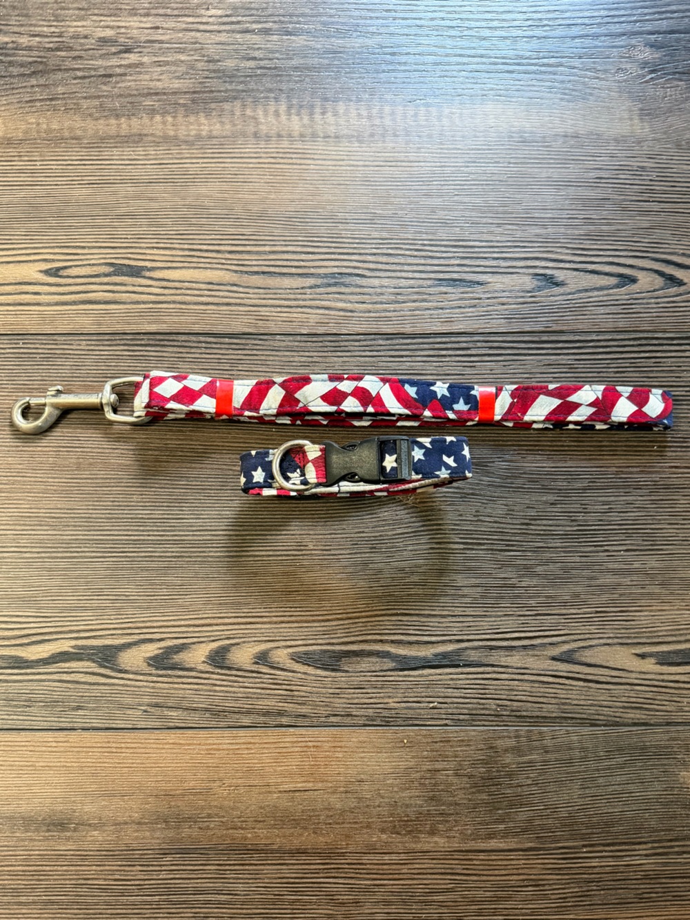 Stars & Stripes Dog Collar and Leash Set - Red, White & Blue